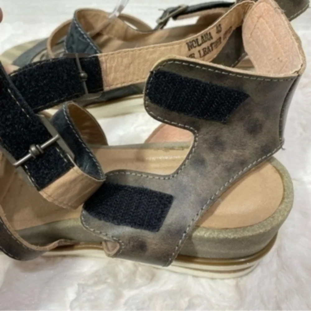 L'ARTISTE PLATFORM SANDAL Size 40 Color Black/Tan
